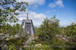 Kleine Rasthütte versteckt im Wald