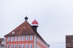 Mütze auf dem Rathaus