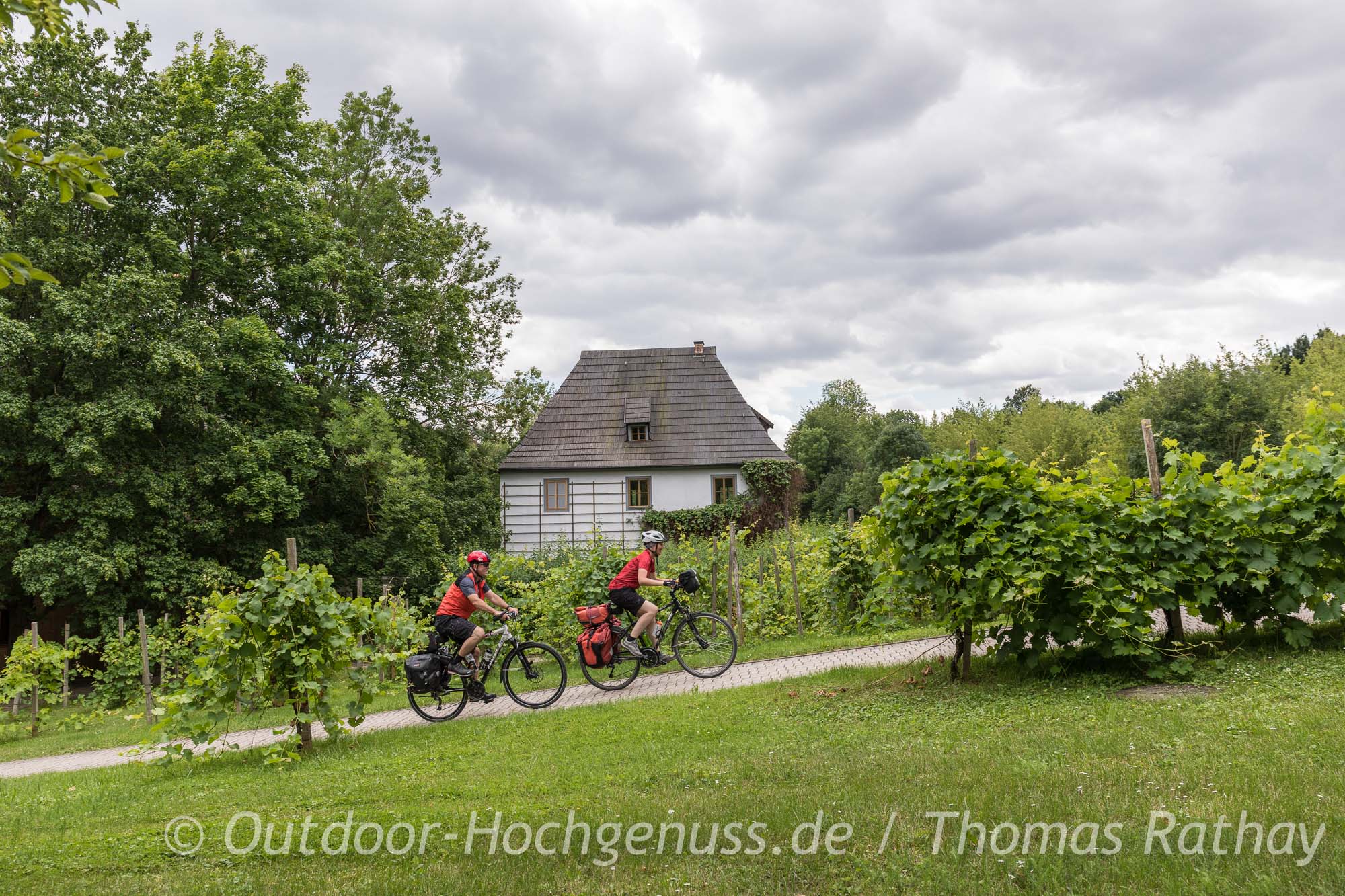 Goethes Gartenhaus 2 liegt in Bad Sulza auch am Ilmtal-Radweg in Thüringen Radfahren auf dem Ilmtal-Radweg