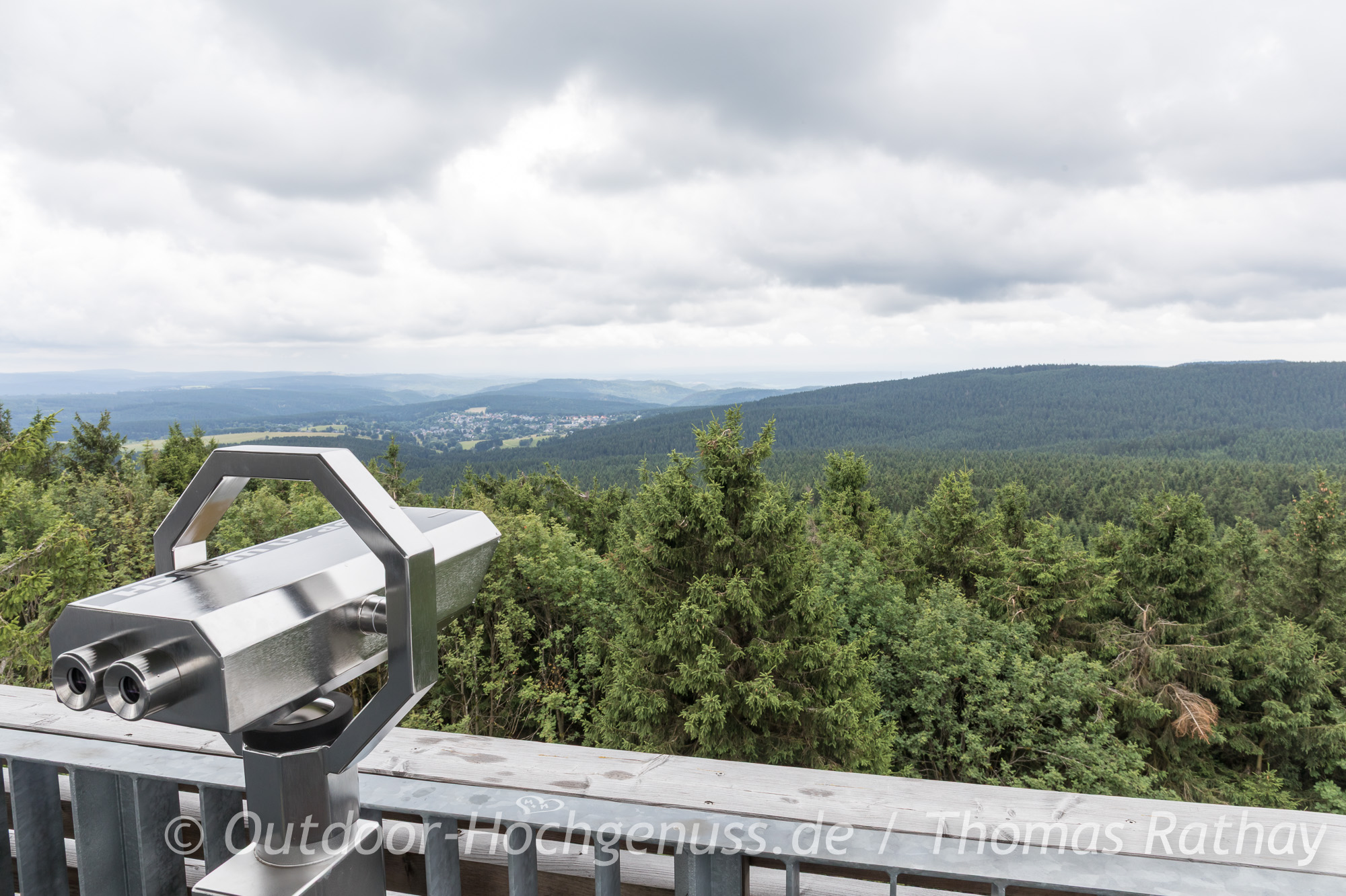 Zweitageswanderung auf dem Thüringer Gipfelwanderweg Zweitageswanderung auf dem Thüringer Gipfelwanderweg