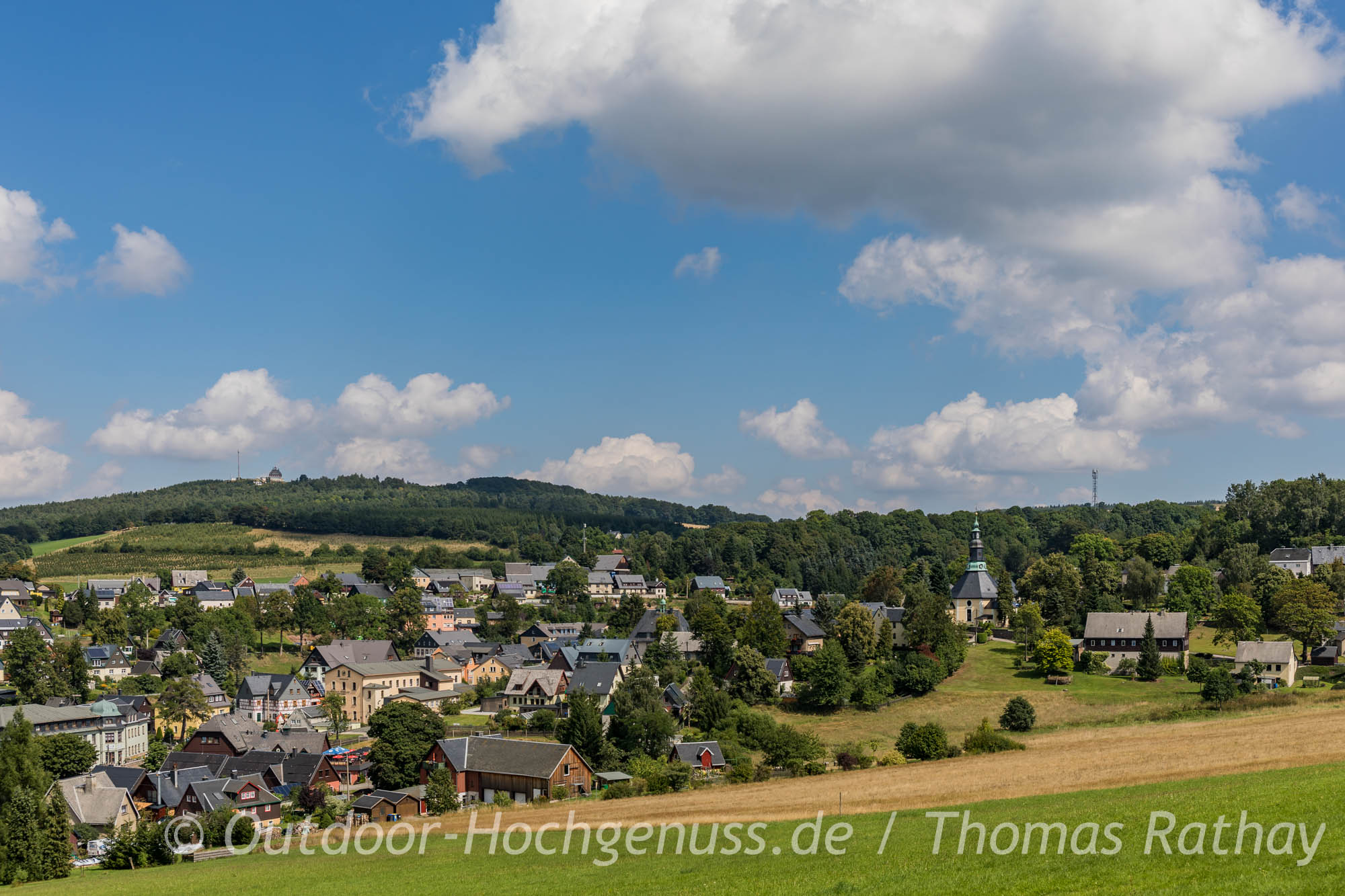 Wanderung auf dem Kammweg im Erzgebirge Wanderung auf dem Kammweg im Erzgebirge