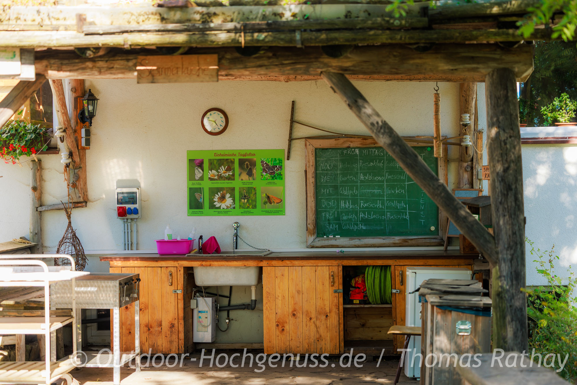 Outdoorküche im Haus der Kammbegegnungen in Rübenau am Kammweg Outdoorküche im Haus der Kammbegegnungen